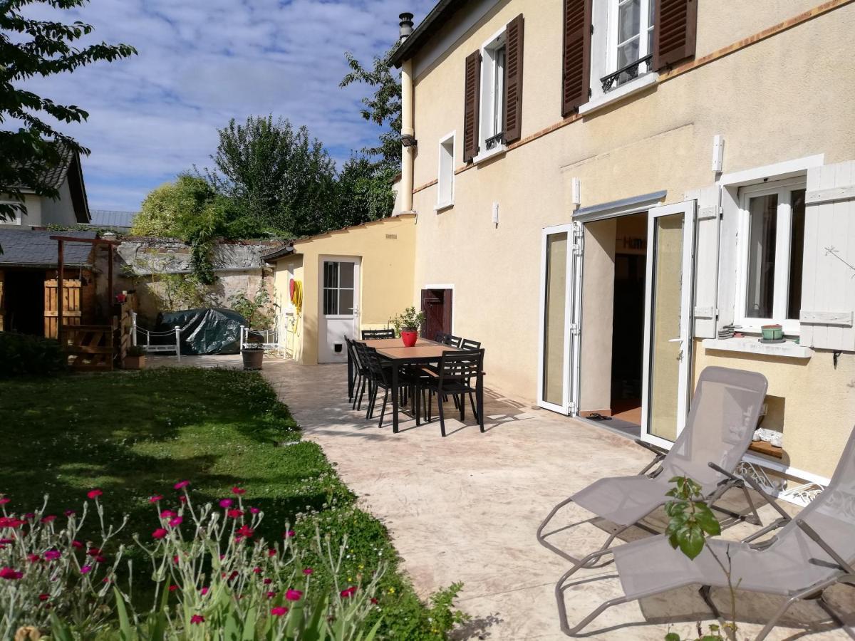 Celine'Home Saint-Germain-sur-Morin Εξωτερικό φωτογραφία